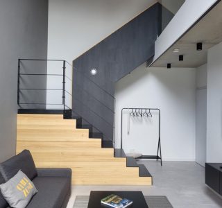 Designer Treppe zum OG
